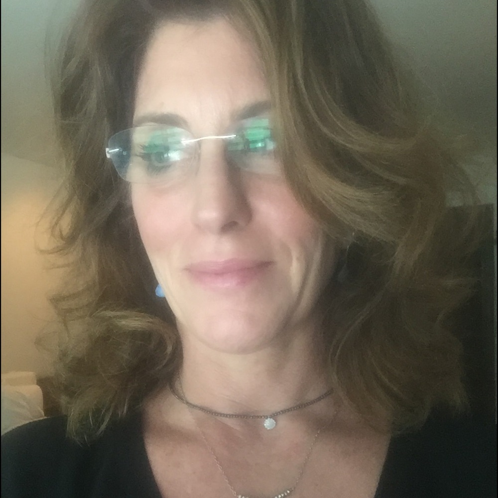 Meet your Posher, Traci